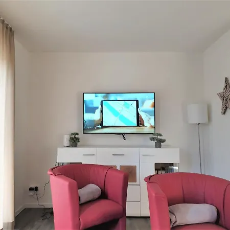 Haus Nr 36, Deichgraf * 쉴리그